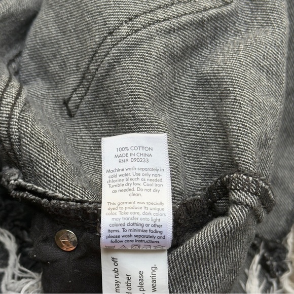 PacSun Acid Wash Distressed Mini Skirt Size 27 100% Cotton - Picture 5 of 7